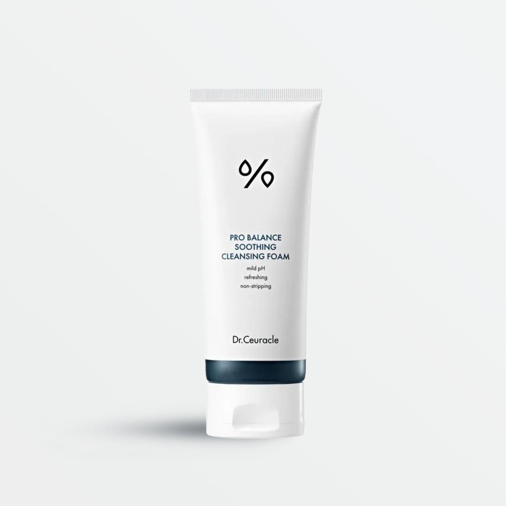 Pro Balance Soothing Cleansing Foam (150ml)